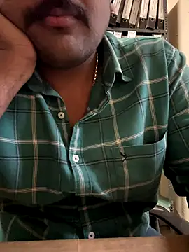 Hillz king 98 online show from December 21, 2025, 10:50 pm