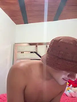 LeonardoGoyko online show from December 20, 2024, 9:50 pm