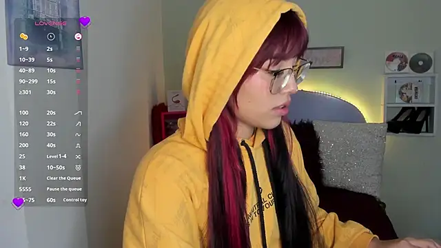 Snapshot of Fresita_Rosita chatting on January 8, 2025, 2:03 pm Fresita Rosita online show from January 8, 2025, 2:03 pm