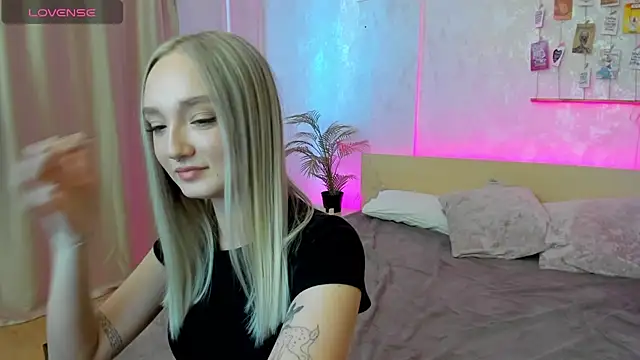 Snapshot of Cheryl__Brown chatting on February 23, 2025, 3:45 am Cheryl Brown online show from February 23, 2025, 3:45 am