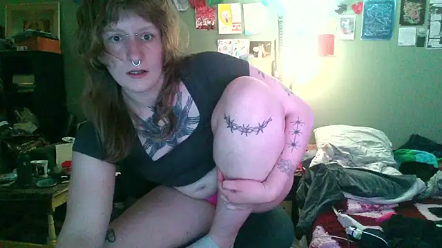 Snapshot of sadomas0kiss chatting on December 14, 2025, 12:38 am sadomas0kiss online show from December 14, 2025, 12:38 am