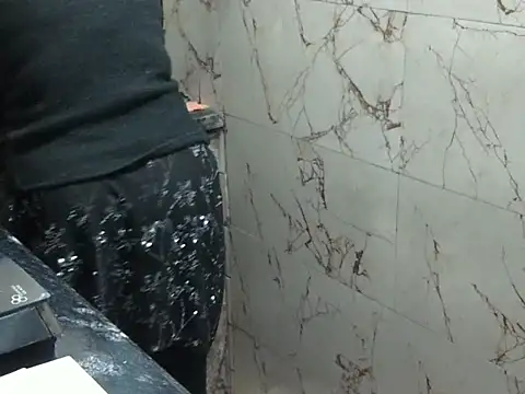 Housewife12 online show from January 10, 2026, 8:16 am