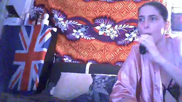 lara1105 online show from January 23, 2025, 12:19 pm