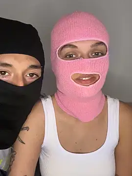 Snapshot of Nikki_Hoee chatting on October 19, 2025, 11:44 am Nikki Hoee online show from October 19, 2025, 11:44 am