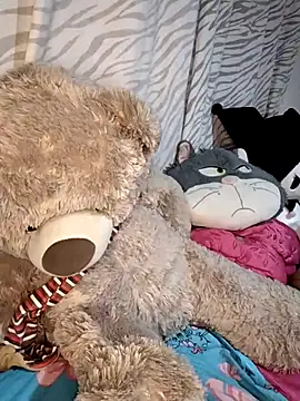 Ema kraus online show from February 23, 2025, 5:34 am