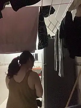 Ema kraus online show from March 17, 2026, 2:16 am