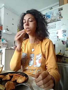 naughty69curls online show from October 1, 2025, 12:33 pm