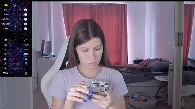 Snapshot of Agnes_Allenn chatting on March 5, 2025, 10:55 am Agnes Allenn online show from March 5, 2025, 10:55 am