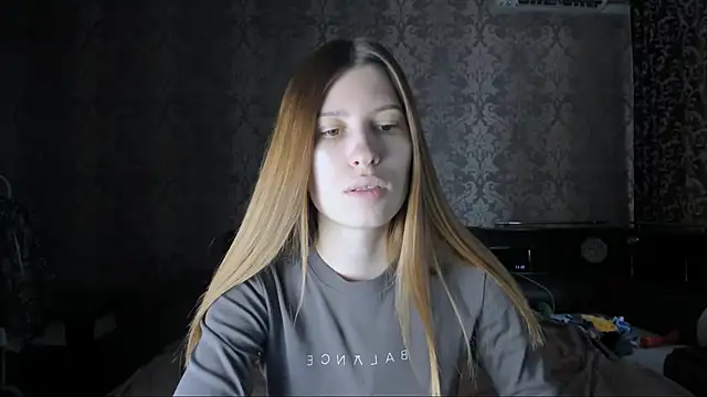 Snapshot of Agnes_Allenn chatting on September 25, 2025, 7:12 am Agnes Allenn online show from September 25, 2025, 7:12 am