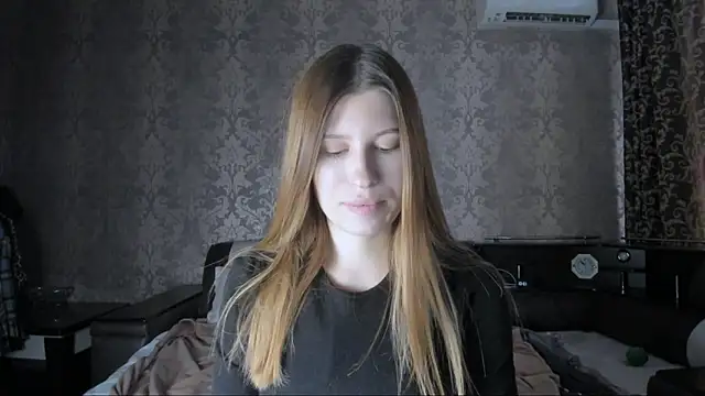 Snapshot of Agnes_Allenn chatting on September 28, 2025, 10:09 am Agnes Allenn online show from September 28, 2025, 10:09 am