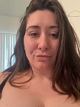 MadelynnMoon online show from March 31, 2026, 4:51 pm