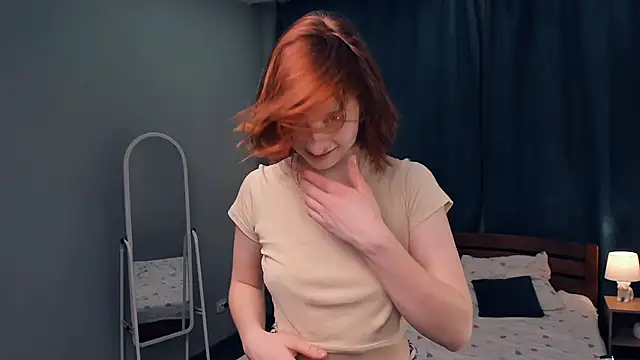 Snapshot of QuennaFell chatting on December 25, 2024, 2:23 pm QuennaFell online show from December 25, 2024, 2:23 pm