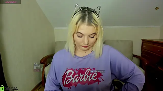 Snapshot of marykramberry chatting on December 26, 2024, 7:27 pm marykramberry online show from December 26, 2024, 7:27 pm