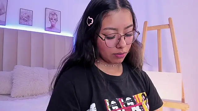 Snapshot of Katta_ossa chatting on January 27, 2025, 7:56 pm Katta ossa online show from January 27, 2025, 7:56 pm