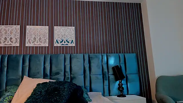 KendalPrince online show from April 8, 2026, 3:39 am