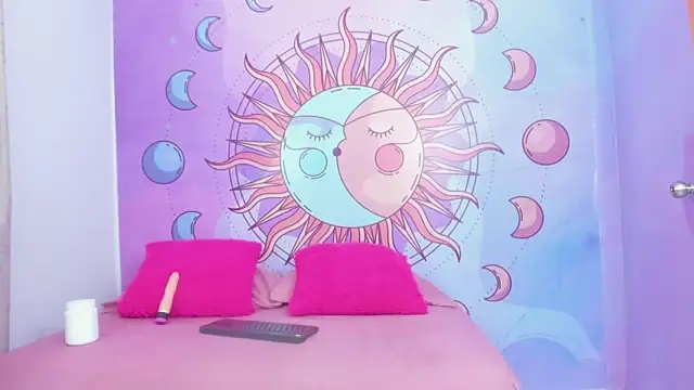 Mariana 16  online show from September 10, 2025, 7:36 pm