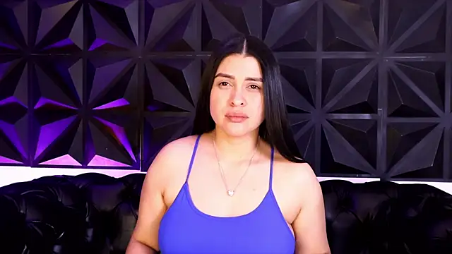 Snapshot of AnikaRomanoff chatting on October 9, 2025, 4:10 am AnikaRomanoff online show from October 9, 2025, 4:10 am