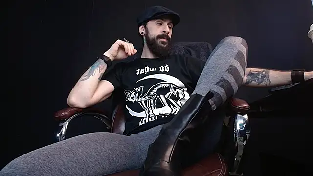 AxelColton online show from February 25, 2025, 6:03 am