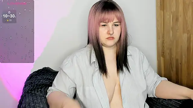 Snapshot of Anna_Nott chatting on January 24, 2025, 1:47 pm Anna Nott online show from January 24, 2025, 1:47 pm