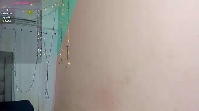 Snapshot of dani-lue chatting on January 30, 2025, 12:06 pm dani-lue online show from January 30, 2025, 12:06 pm