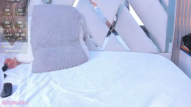  Hottest Mature online show from November 20, 2025, 3:28 am