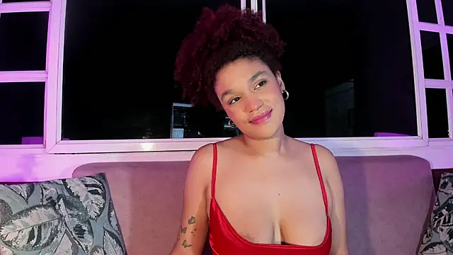 loladupont online show from September 29, 2025, 3:11 am