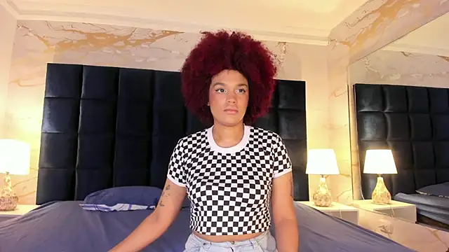 Snapshot of loladupont chatting on March 15, 2026, 3:12 am loladupont online show from March 15, 2026, 3:12 am