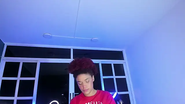 Snapshot of loladupont chatting on March 30, 2026, 3:07 am loladupont online show from March 30, 2026, 3:07 am