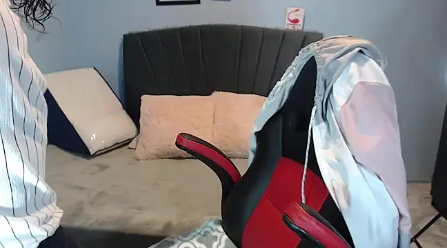 AngelRouss online show from January 25, 2025, 10:40 am