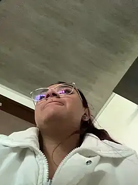 michell boobs  online show from January 15, 2025, 12:36 pm