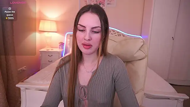 LexxiJoy online show from February 1, 2025, 11:48 pm
