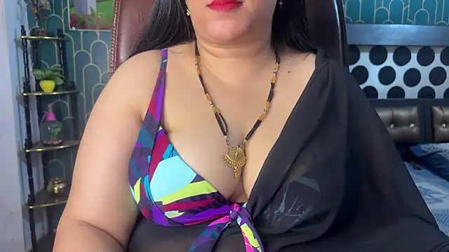 FlatVincy4 online show from February 24, 2026, 7:50 am