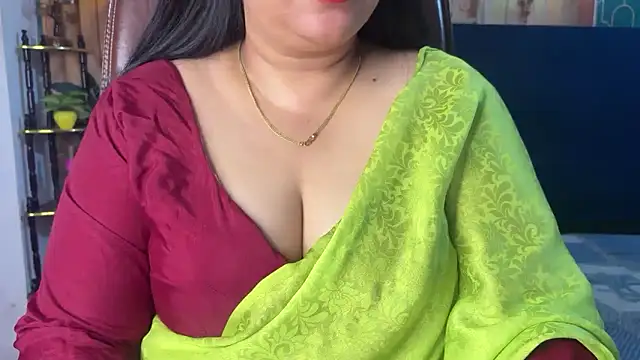 FlatVincy4 online show from March 10, 2026, 4:23 pm