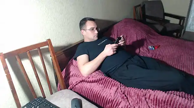 Snapshot of Sanderx chatting on February 23, 2025, 11:04 pm Sanderx online show from February 23, 2025, 11:04 pm