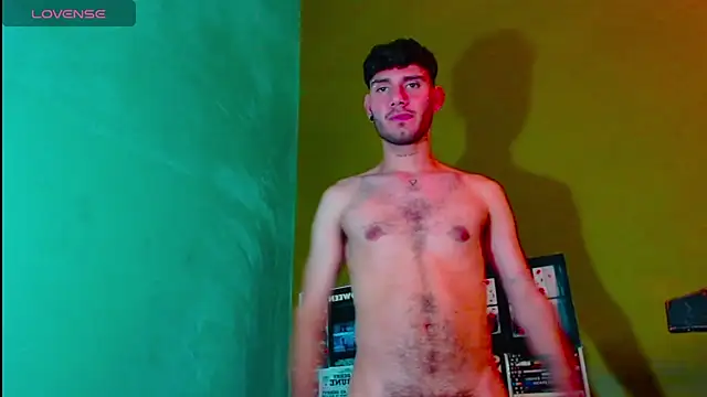 gato444  online show from January 11, 2025, 9:47 am