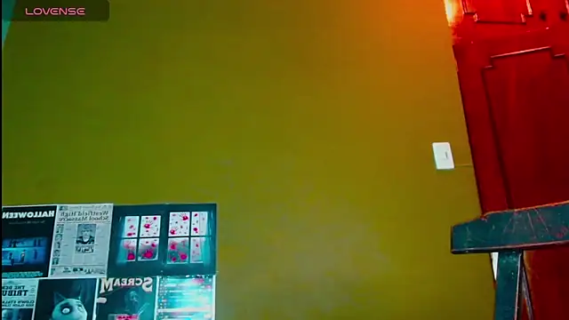 gato444  online show from January 15, 2025, 5:29 am