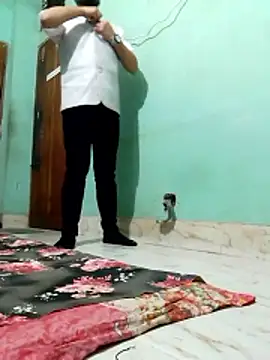 Snapshot of GildanK18 chatting on February 26, 2026, 11:42 am GildanK18 online show from February 26, 2026, 11:42 am