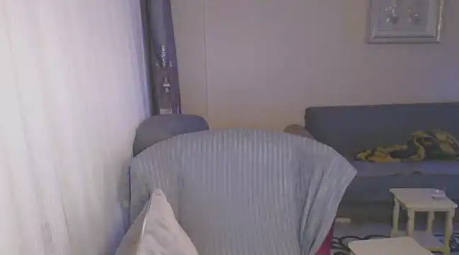 handsomeee04 online show from March 13, 2025, 11:16 pm