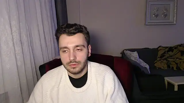 handsomeee04 online show from February 18, 2026, 10:39 pm