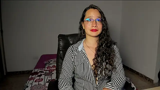 Snapshot of emmaTorres1 chatting on February 28, 2025, 11:23 pm emmaTorres1 online show from February 28, 2025, 11:23 pm