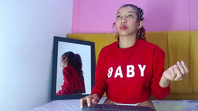 Snapshot of anneliesecloecm101 chatting on February 4, 2025, 4:29 pm anneliesecloecm101 online show from February 4, 2025, 4:29 pm