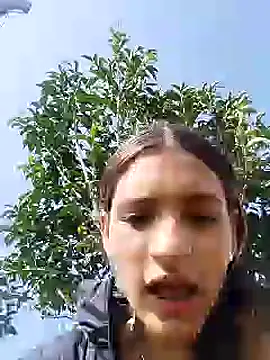 charlotes28 online show from January 9, 2025, 7:50 pm