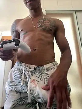 Muzao online show from February 12, 2026, 7:31 pm