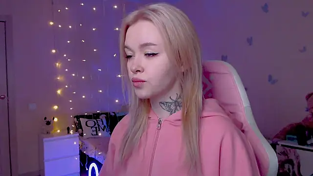 Naughty Mable online show from April 2, 2026, 1:14 am