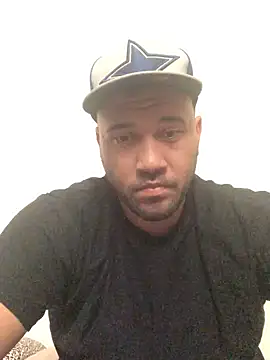 Hawaiianeyes online show from September 24, 2025, 11:52 pm