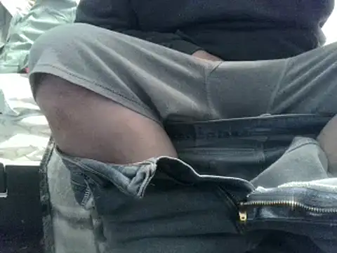 Snapshot of party51502 chatting on March 18, 2025, 3:31 pm party51502 online show from March 18, 2025, 3:31 pm