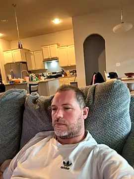 Snapshot of miojim593 chatting on December 2, 2025, 4:57 pm miojim593 online show from December 2, 2025, 4:57 pm