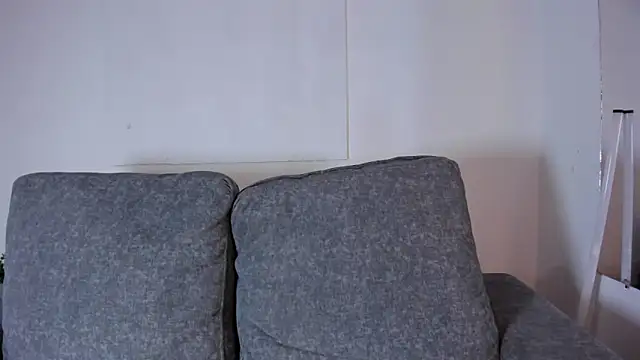 Snapshot of Abril_jones10 chatting on February 19, 2025, 8:22 am Abril jones10 online show from February 19, 2025, 8:22 am