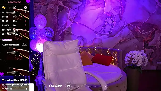 Snapshot of LovelyMollyy chatting on January 21, 2025, 8:00 pm LovelyMollyy online show from January 21, 2025, 8:00 pm