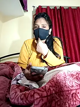 Snapshot of Soniya_444 chatting on December 31, 2024, 10:48 am Soniya 444 online show from December 31, 2024, 10:48 am